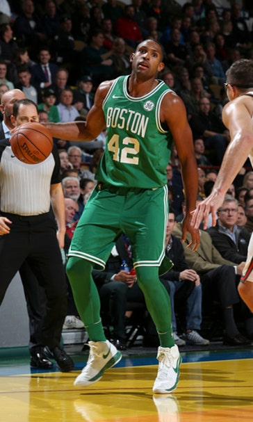 Horford, Irving lead Celtics past Bucks 96-89 (Oct 26, 2017)